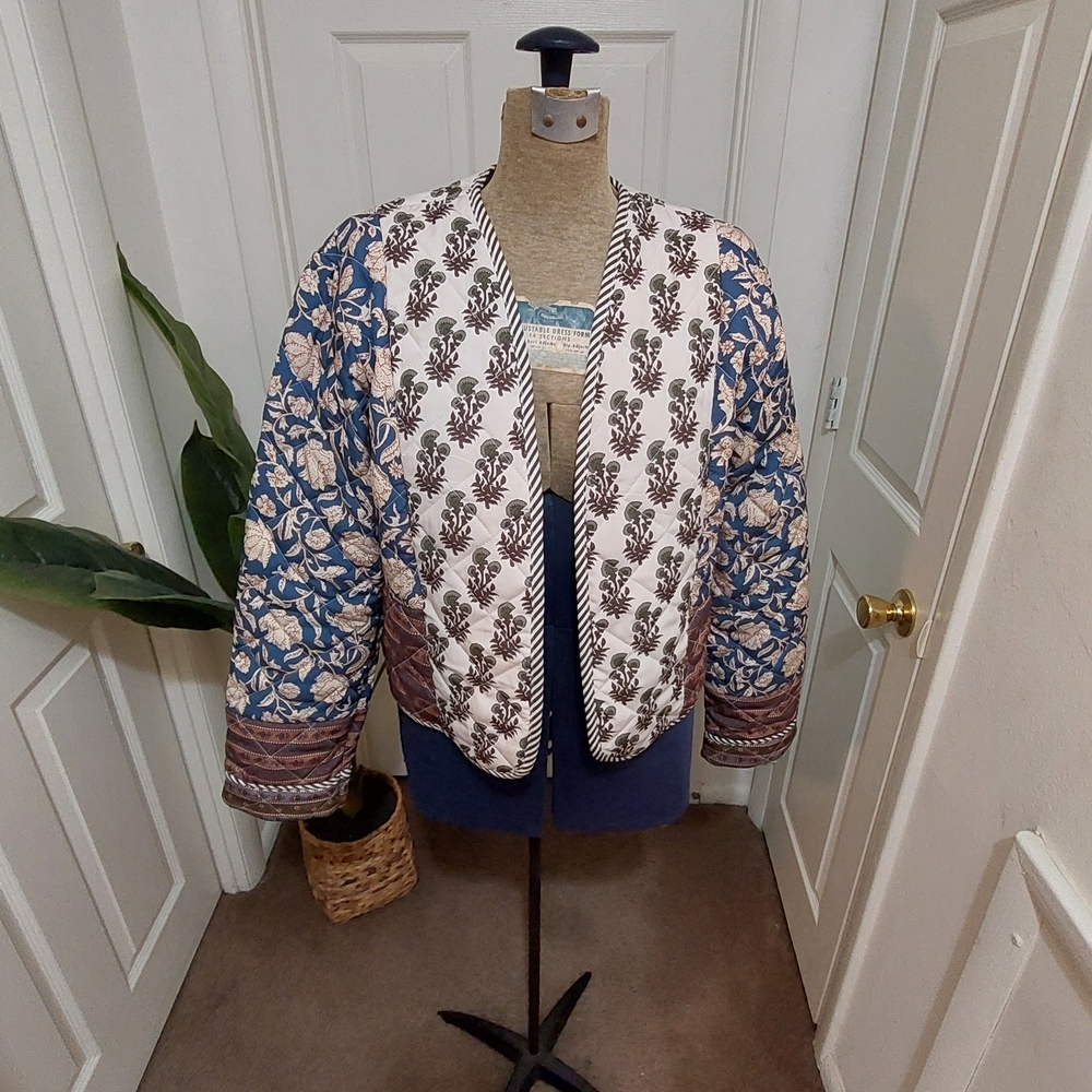 Floral Patterned Open Front Jacket - image 3
